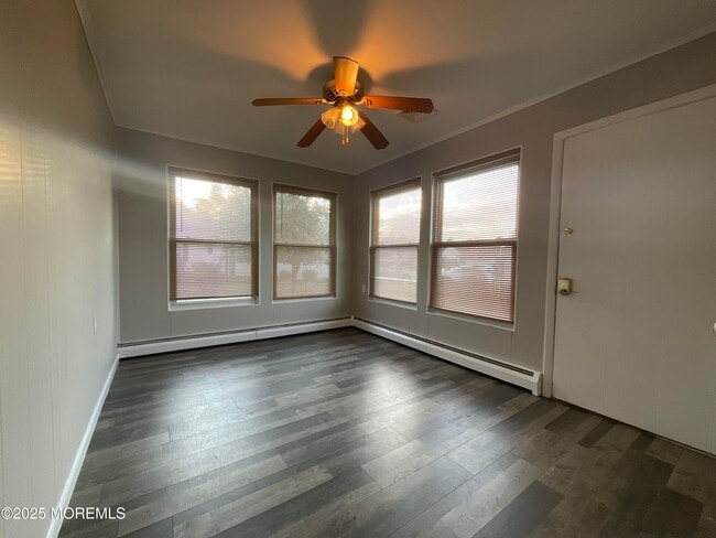 Building Photo - 14 Arima Ct