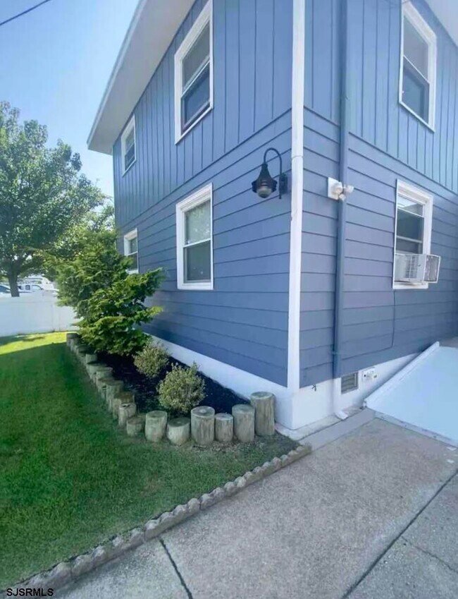 Building Photo - 512 W Brigantine Ave