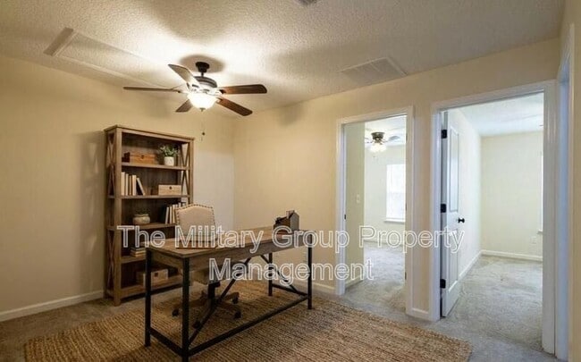 Building Photo - 382 Old Jennings Rd