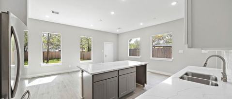 Building Photo - 4536 Sunflower St