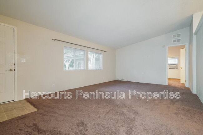 Building Photo - 9110 144th St Ct NW