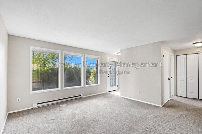 Building Photo - 2605 E Upriver Dr