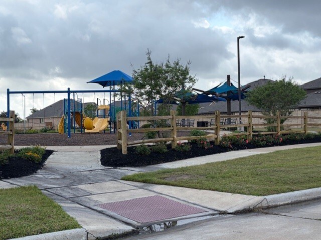 Building Photo - 10902 Granite Chief Dr