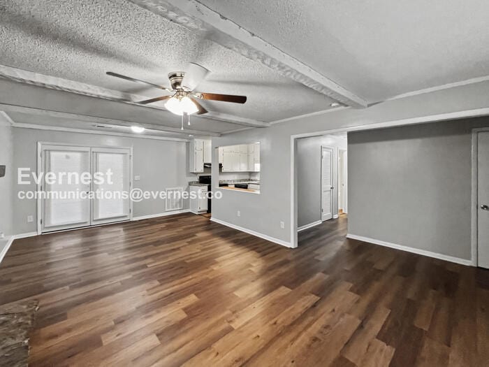 Building Photo - 3032 Summit Ridge Dr