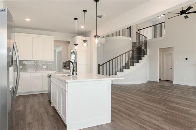 Building Photo - 1609 Whisperwood Wy