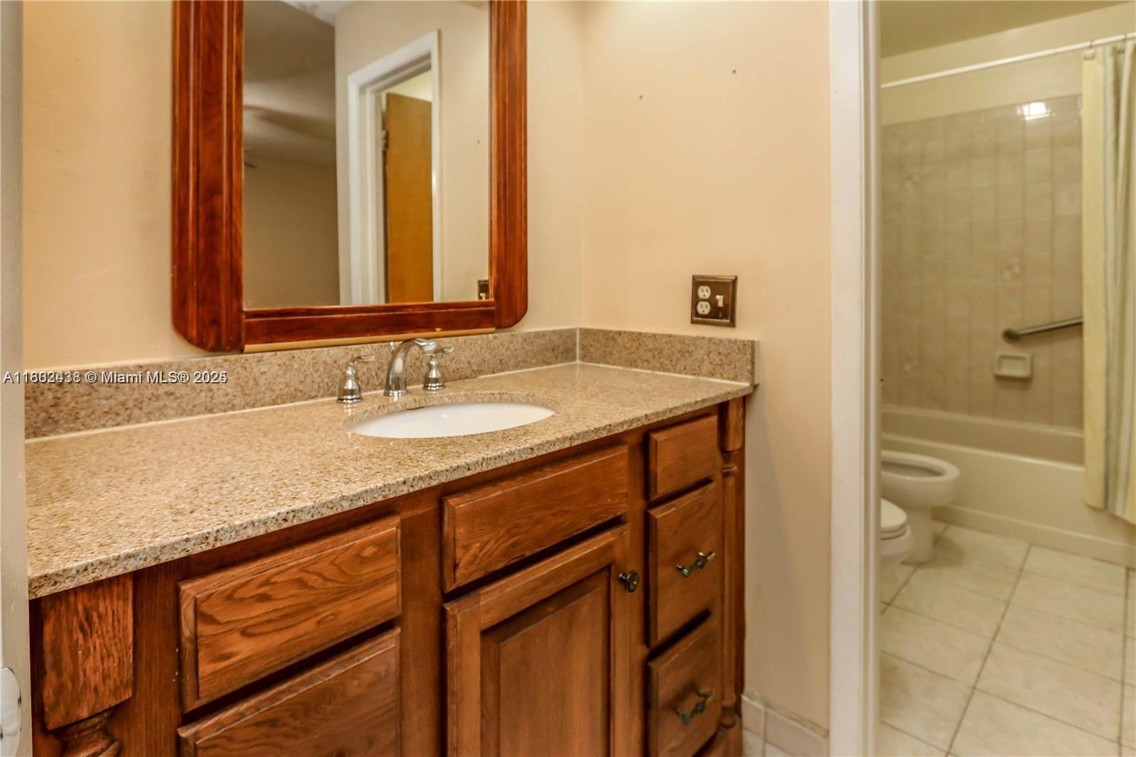 Building Photo - 2500 SW 113th Ct