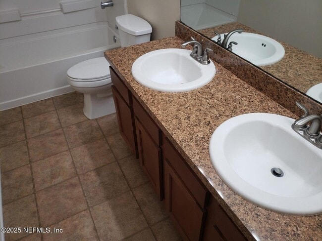 Building Photo - 508 Candlebark Dr