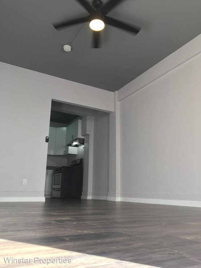 Building Photo - 2 br, 1 bath Apartment - 232 Union Pl.