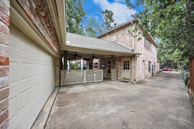 Building Photo - 5214 Norborne Ln