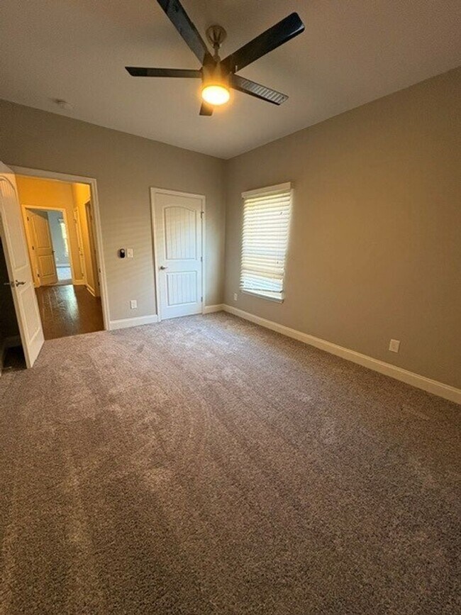 Building Photo - NOW AVAILABLE IN MILLSTONE!!