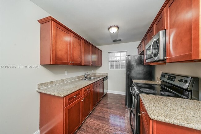 Building Photo - 5227 Adams Rd