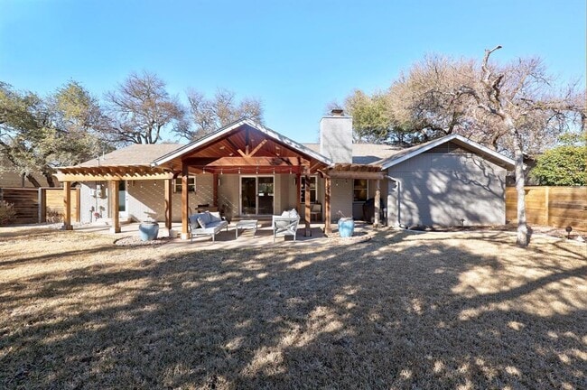 Building Photo - 9707 Bordeaux Ln