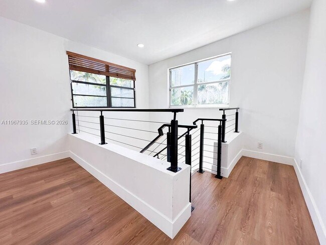 Building Photo - 1255 Jackson St