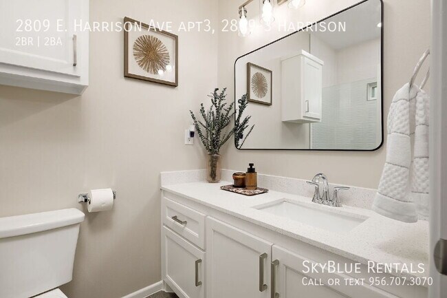 Building Photo - 2809 W Harrison Ave