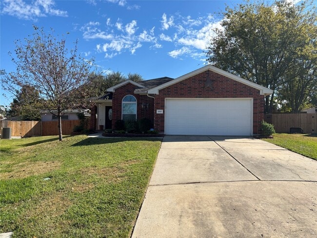 Primary Photo - 10903 Stubby Cir