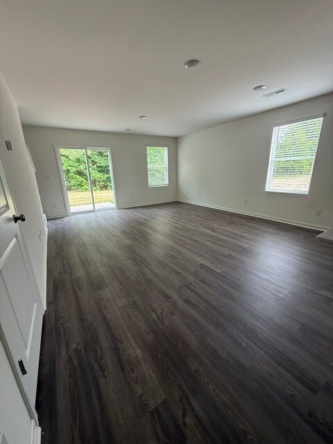 Building Photo - 2429 Brookville Dr