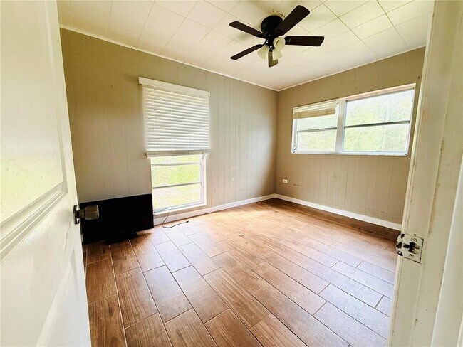 Building Photo - 164 Tradewinds Dr NW