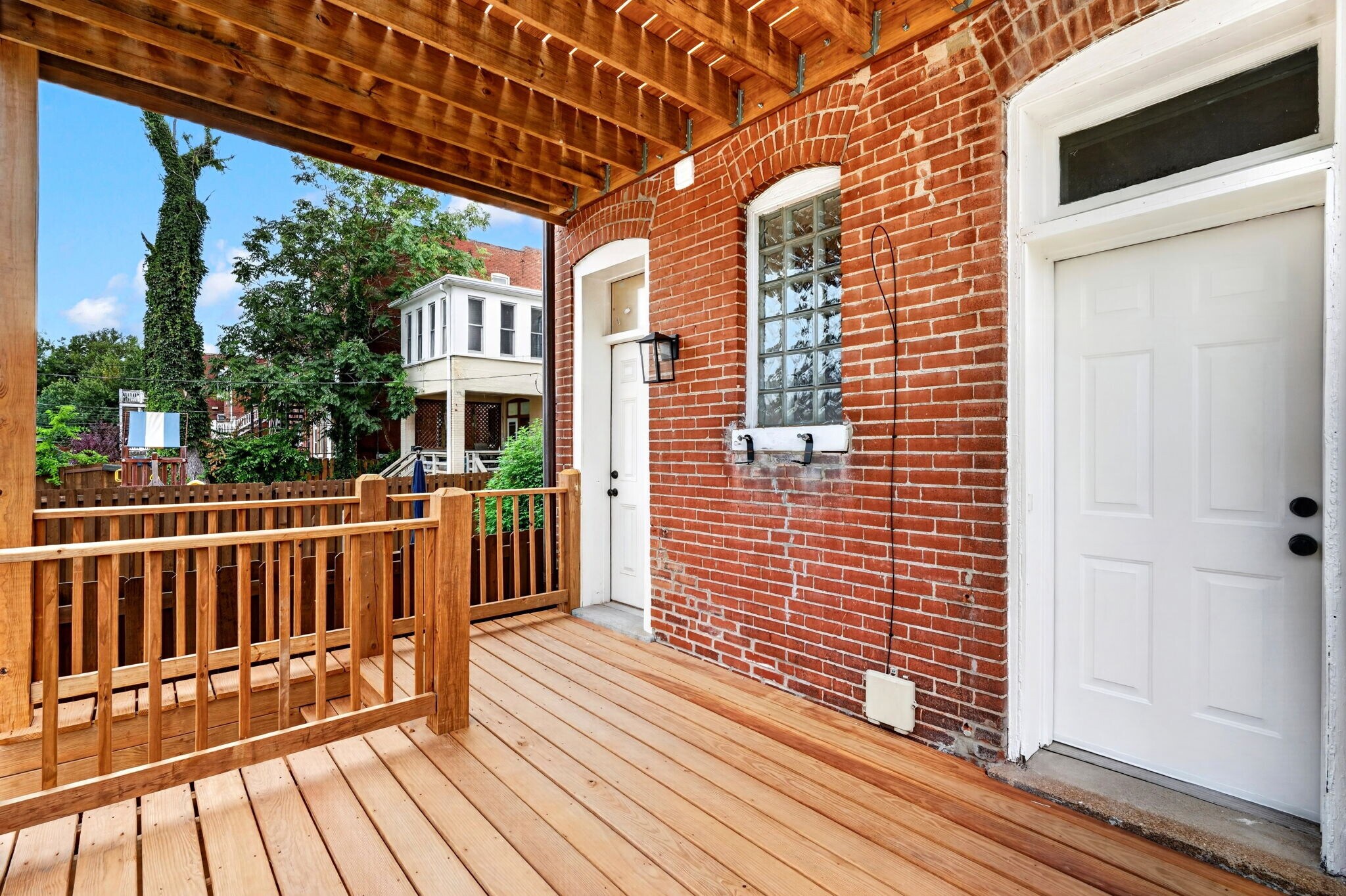 Building Photo - 2722 Armand Pl