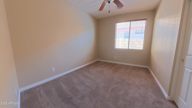 Building Photo - 39816 N Thunder Hills Ln