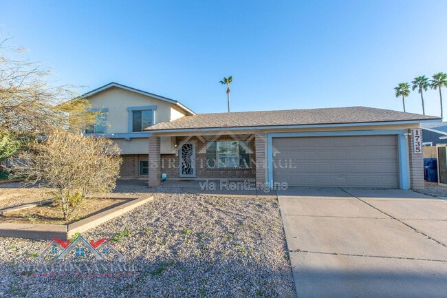 Building Photo - 1735 W Pampa Ave