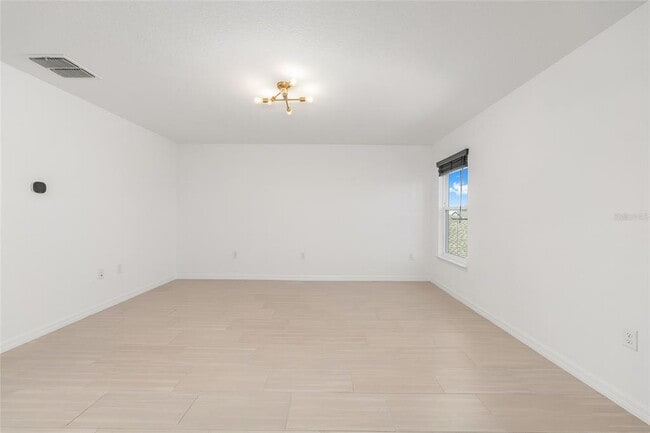 Building Photo - 6366 SW 77th Ave