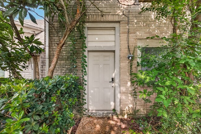 Building Photo - 15507 Aldine Westfield Rd