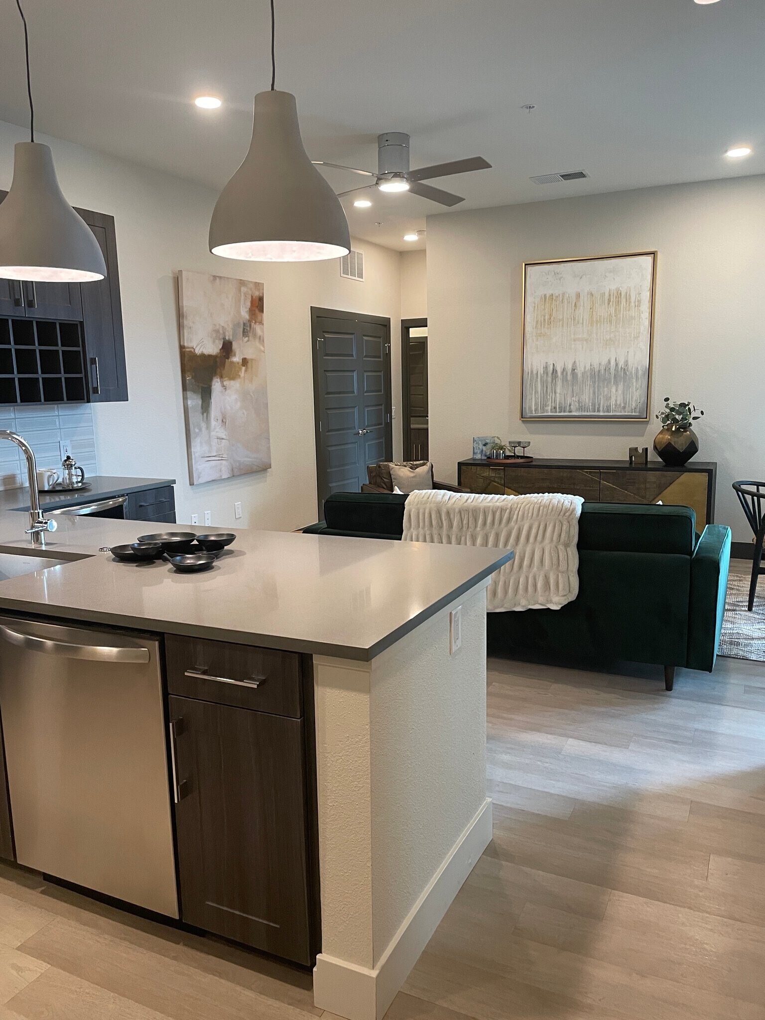 Building Photo - 2600 Wewatta Way