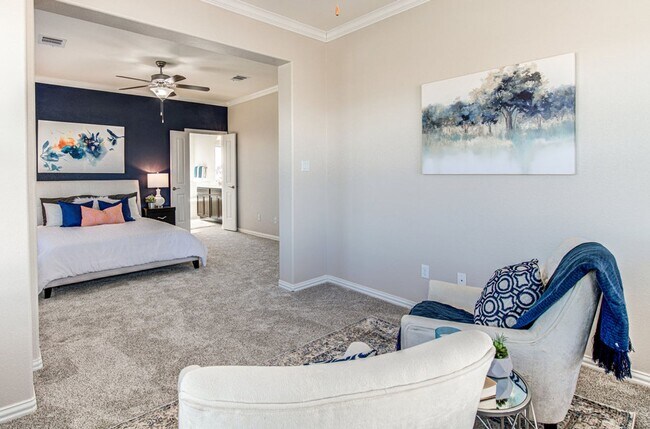 Building Photo - 508 Nogales Ln