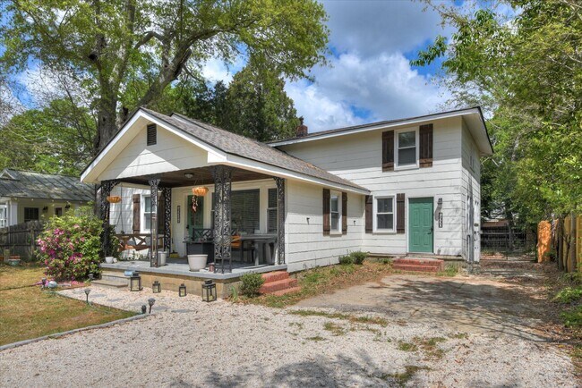 Building Photo - 1532 Colleton Ave SE