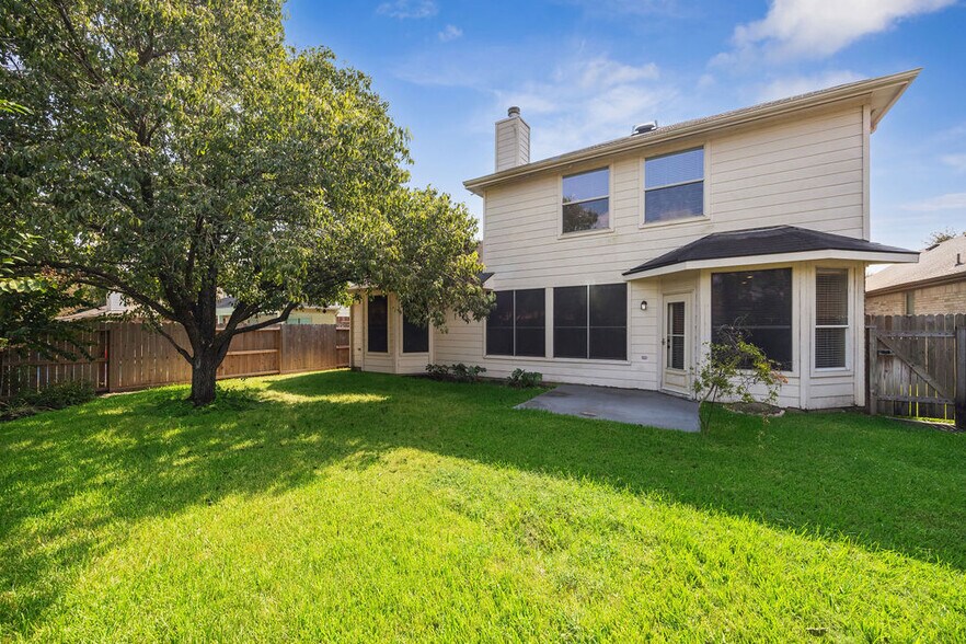 Building Photo - 18006 Cypress Valley Ln