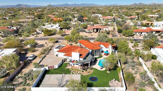 Building Photo - 8171 E Whispering Wind Dr