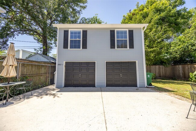 Primary Photo - 3917 Billingsley St