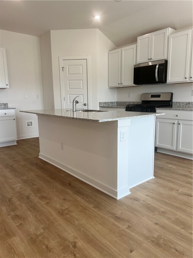 Building Photo - 3031 Amarillo