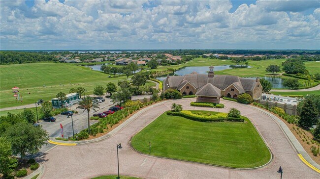 Building Photo - 13130 Woodford St