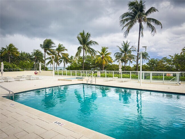 Building Photo - 10185 Collins Ave