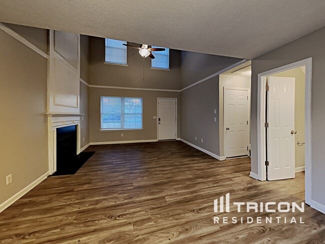 Building Photo - 121 Riglaw Cir