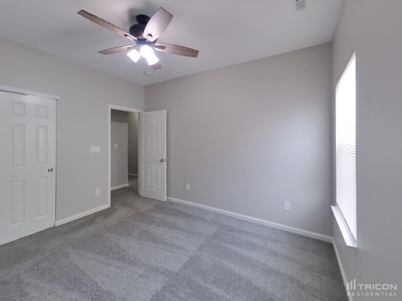 Building Photo - 4220 Stubbington Ln