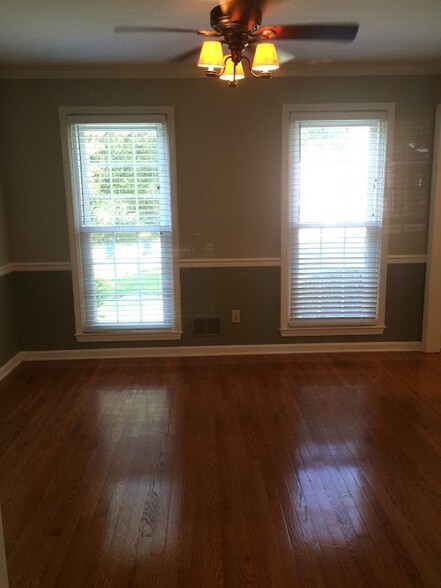 Formal Dining Room or Office - 602 Creekvalley Rd.