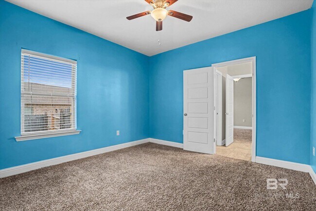 Building Photo - 12180 Ariel Way