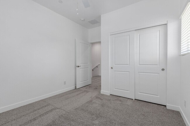 Building Photo - Brand New Townhome For Rent