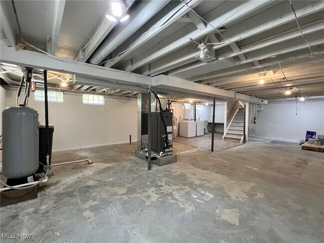 Building Photo - 9580 Venus Rd
