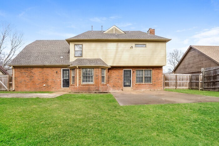 Building Photo - 7409 Woodshire Rd