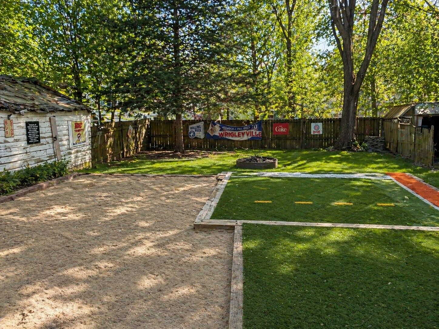 Building Photo - 2417 E Green St