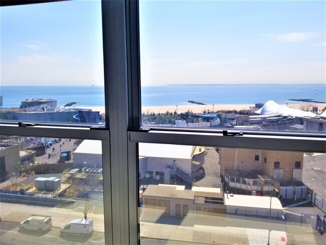 Building Photo - 601 Surf Ave