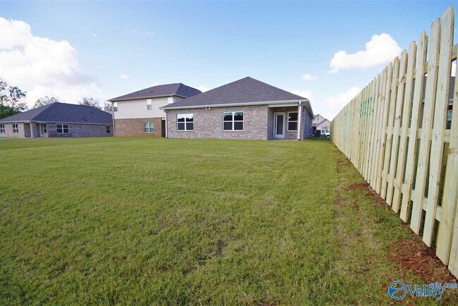 Building Photo - 104 Williams Pointe Boulevard SW