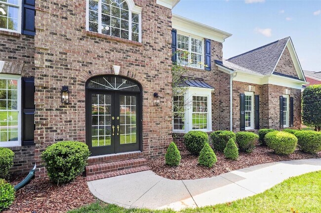 Building Photo - 2307 Keara Way