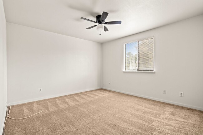Building Photo - Your New Oakland Oasis: Modern 3-Bed with ...