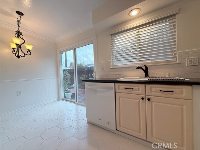 Building Photo - 10240 Ascot Cir