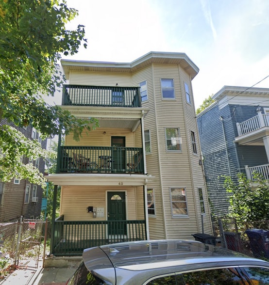 Primary Photo - 49 Beech Glen St