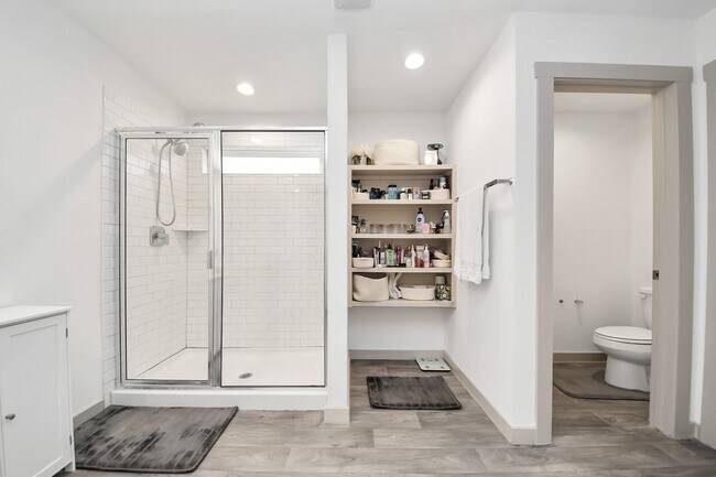 Building Photo - 1734 Windway Ct